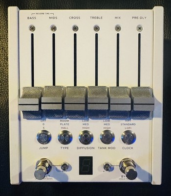 CHASE BLISS x Meris CXM 1978 Automatone Vintage Reverb Pedal