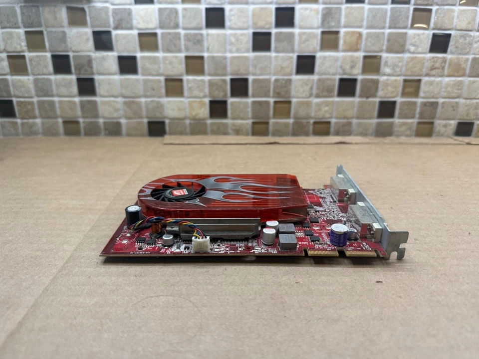 Apple Mac Pro 630-9412 RV630 ATI HD 2600 XT 256MB Display Card - Image 4 of 4