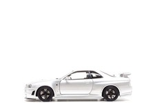 Motorhelix 1:18 Nissan Skyline GT-R (R34) NISMO Z-tune in Z-tune Silver
