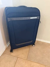 Samsonite Elevation Plus large 29 inch spinner softside 