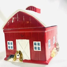 The Pioneer Woman Cookie Jar Earthenware Rustic Red Barn with Beagle Dog