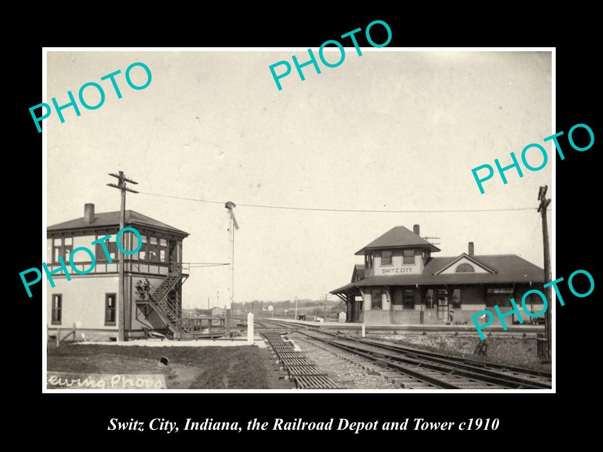 OLD POSTCARD SIZE PHOTO OF SWITZ CITY INDIANA RAILROAD DEPOT STATION
