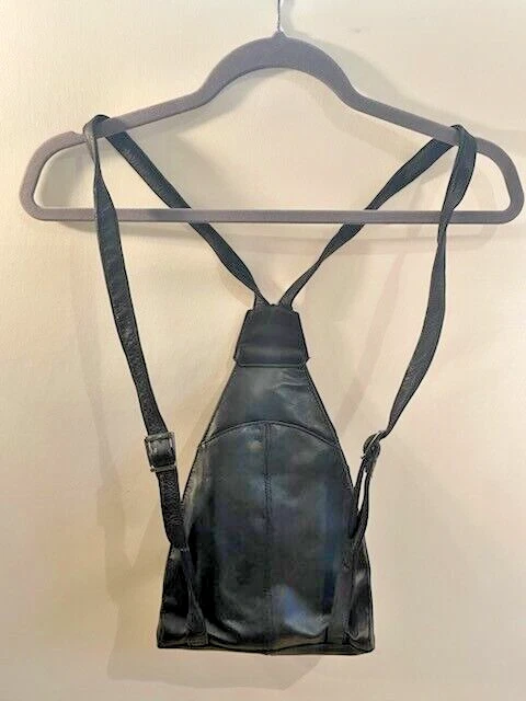 Pelle Studio Wilsons Soft Leather Black Leather Small Backpack/Shoulder Bag - Image 2 of 3