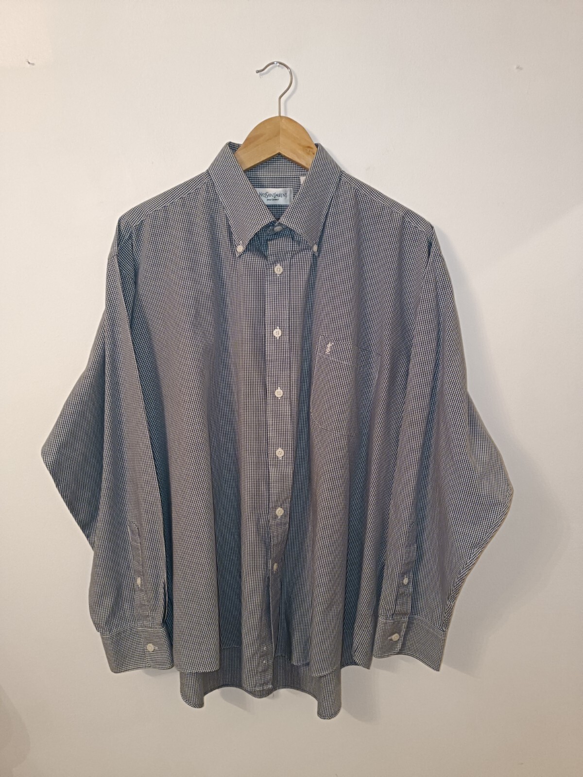 Camicia manica lunga Yves Saint Laurent YSL blu navy e bianca a quadri con pied de poule 17 5 44