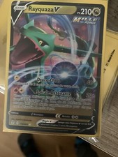 Carte Pokémon Rayquaza Vmax 111/203 EB07 Évolution Celeste NEUVE FR