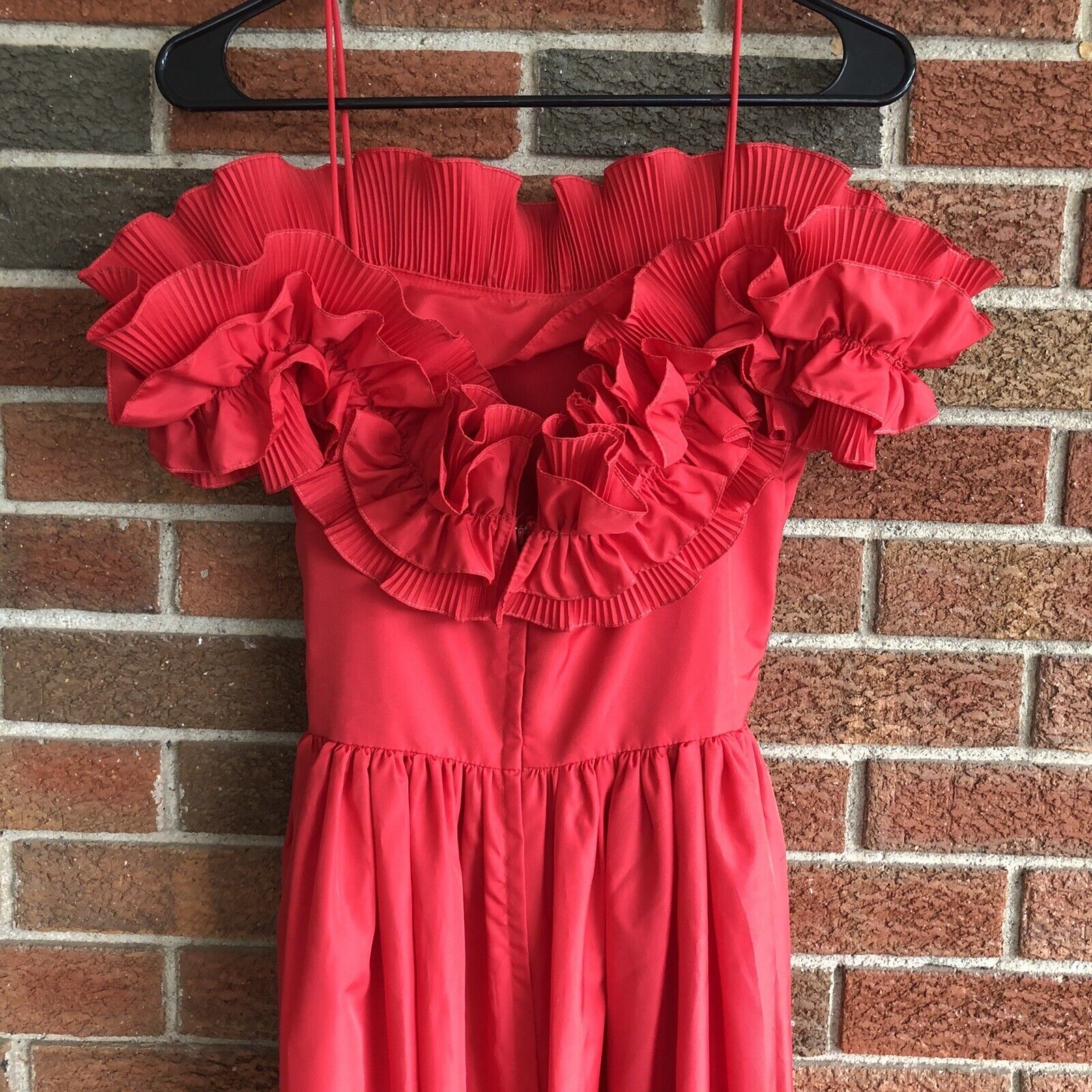 Vintage Red Poofy Off Shoulder Formal Prom Dress … - image 3