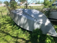 Canada built 3/16ths aluminum plate 17ft boat with motor