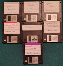 Used Apple Macintosh System 7.0.1 System Install Disc Complete Set Of 7