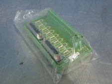 ALLEN BRADLEY  1771-RTP4 REMOTE TERMINATION PANEL  04220430534