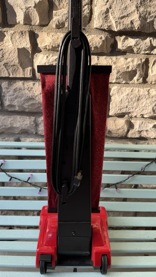 1996 Hoover Sprint U4247-030 Vintage Upright Vacuum Cleaner - Image 4 of 4