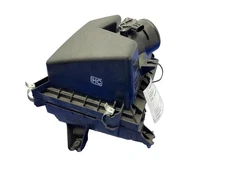 2017-2020 Toyota Sienna 3.5L Air Intake Cleaner Filter Box Assembly Factory OEM