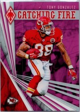 2019 Panini Phoenix #30 Tony Gonzalez Catching Fire Pink #/199