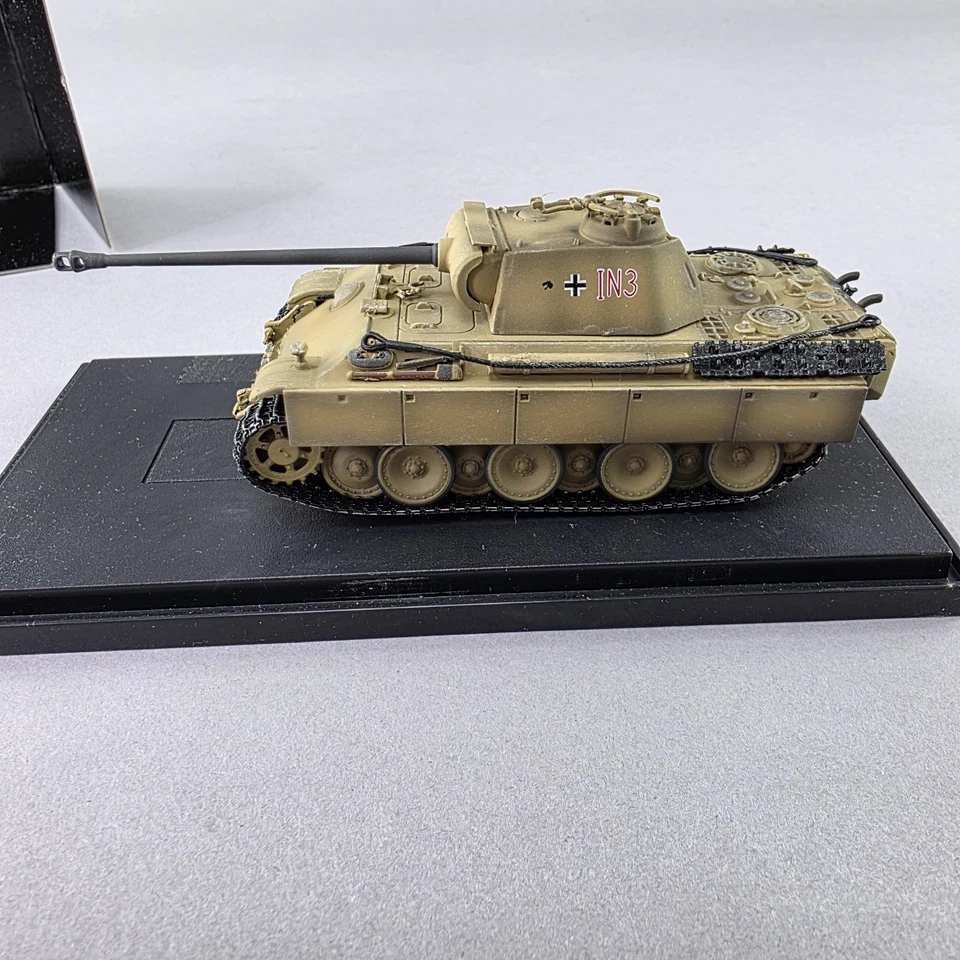 Dragon Armor 1:72 Panther G Tank Early PzRgt.15 Southern France 1944 No. 60009 - Image 2 of 4