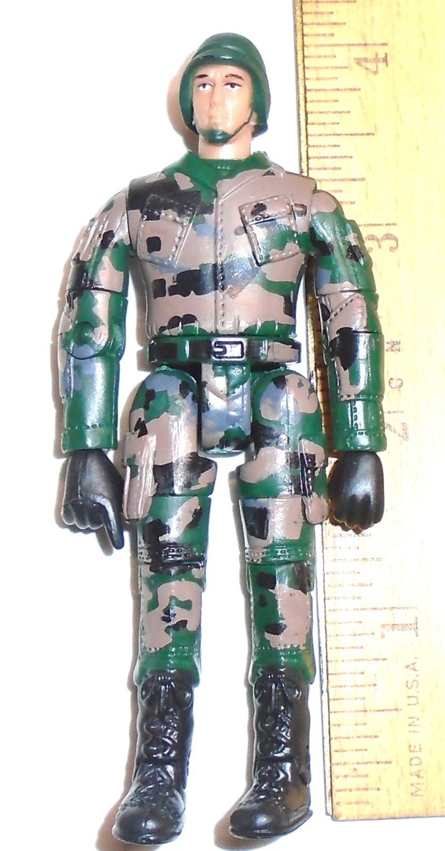 G.I. JOE KO ACTION FIGURE M&C World Peacekeepers Soldier C (Green