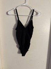 Women NWOT "Unbranded ,sleeveless black bodysuit. Size L/XL