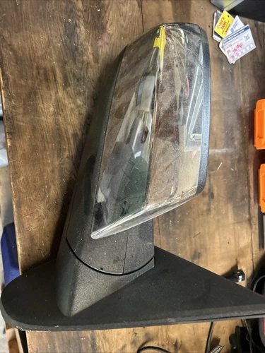 2014 - 2018 Chevy Silverado Sierra OEM RH Door  SIDE-Mirror Chrome