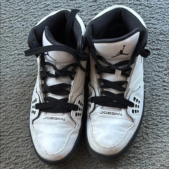 Nike Air Jordan Flight 1 White Black 372704-133 Basketball  display picture 3