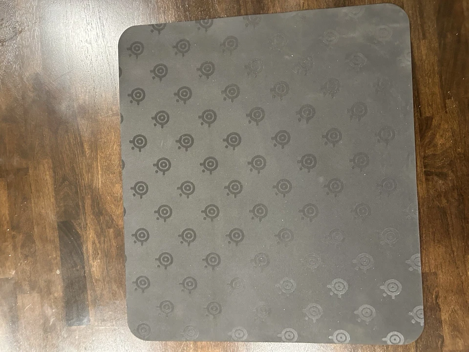 Alfombrilla de ratón para juegos SensorsSteelSeries QcK - tela grande.  Foto 2 de 2