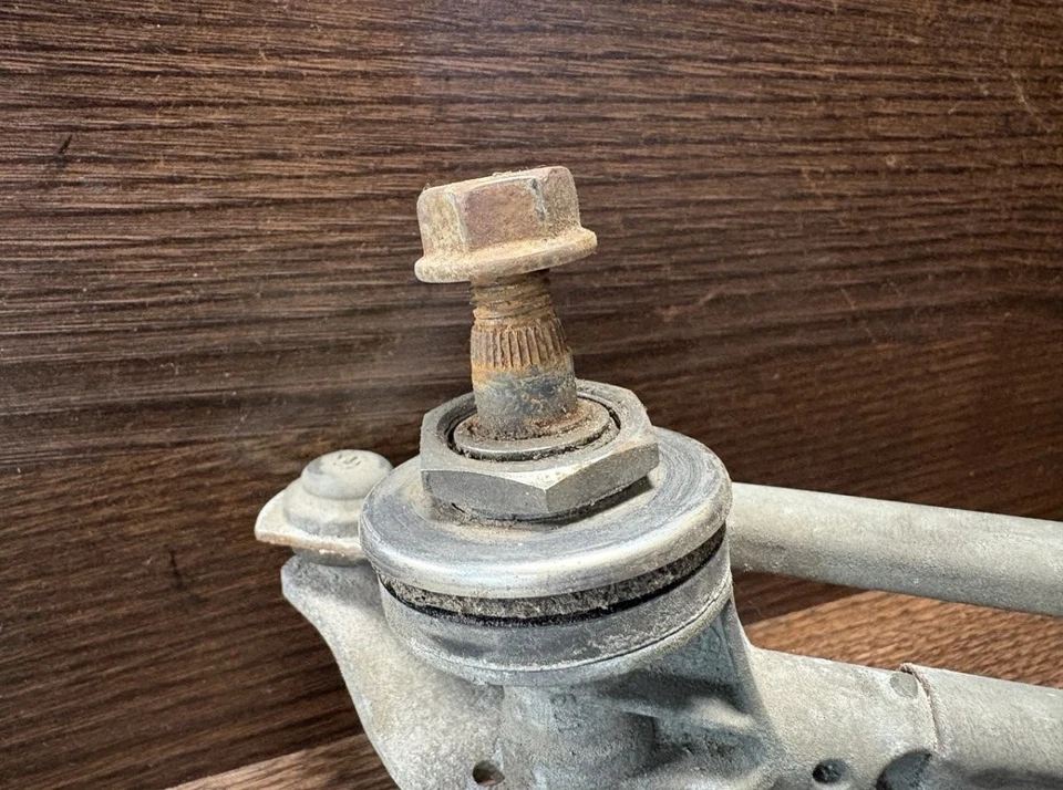 MERCEDES-BENZ SPRINTER (906) (06.06-) WIPER LINKAGE / MECHANISM (LHD) 9068200040 - Image 4 of 4