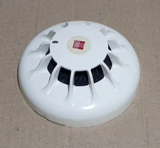 TYCO 601P CONVENTIONAL OPTICAL SMOKE DETECTOR