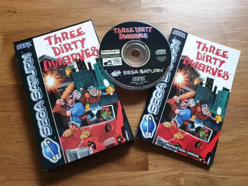 Three Dirty Dwarves (Sega Saturn) (PAL) Hülle und CD mit Fehler, LESEN!