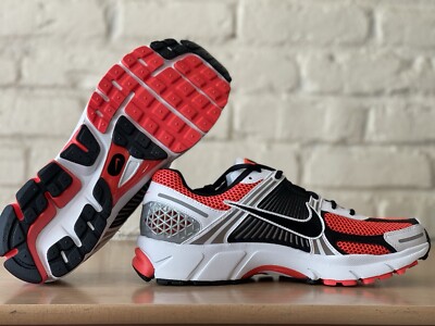 Nike Air Zoom Vomero 5 SE Bright Crimson Running Shoe Men Size 10