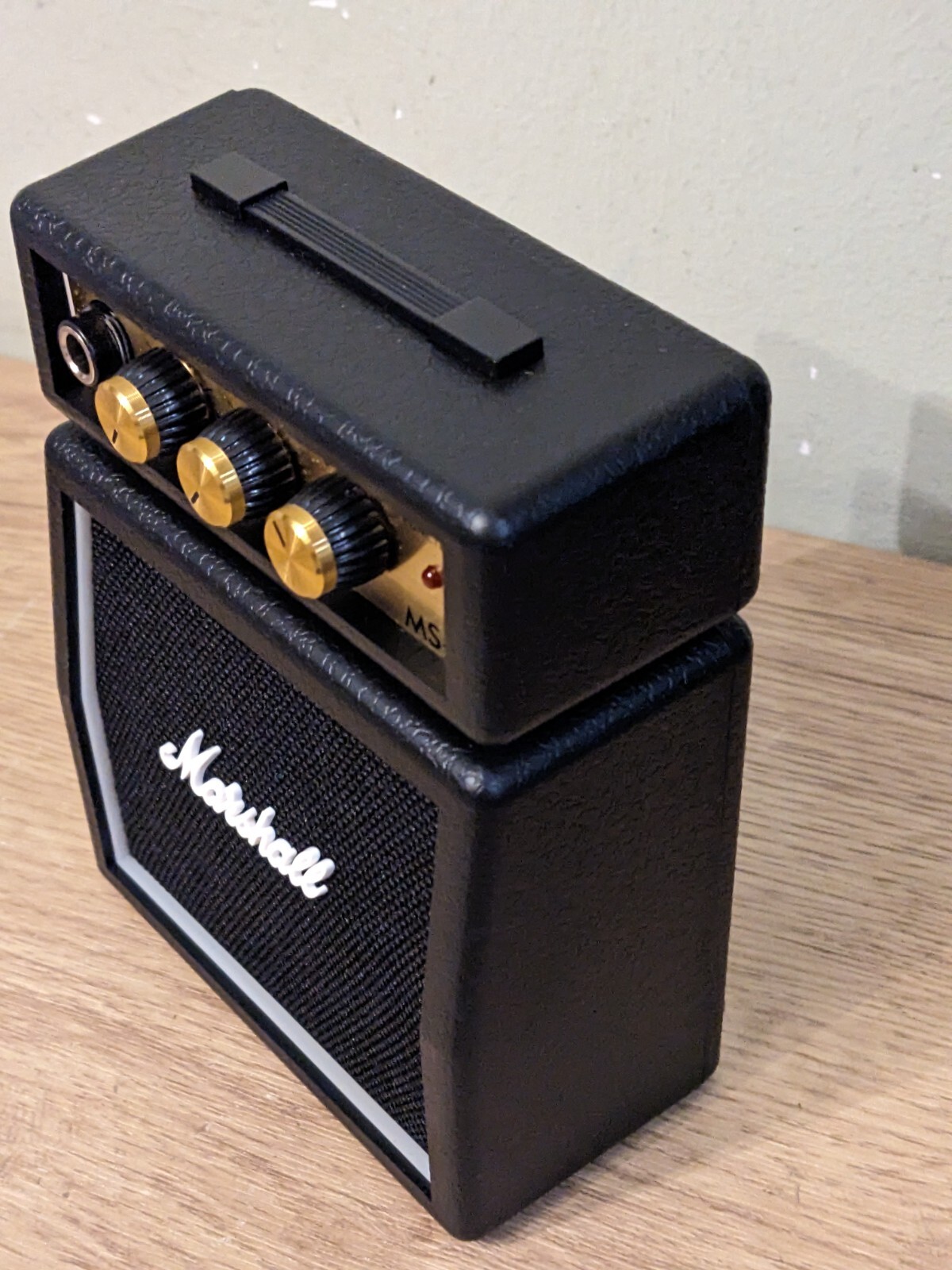 Marshall MS2 Micro Amp (black) mini electric guitar amplifier battery