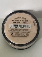 bareMinerals  FEATHER LIGHT MINERAL VEIL Finishing Powder 10g  .35 oz FULL SIZE