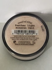 bareMinerals  FEATHER LIGHT MINERAL VEIL Finishing Powder 10g  .35 oz FULL SIZE