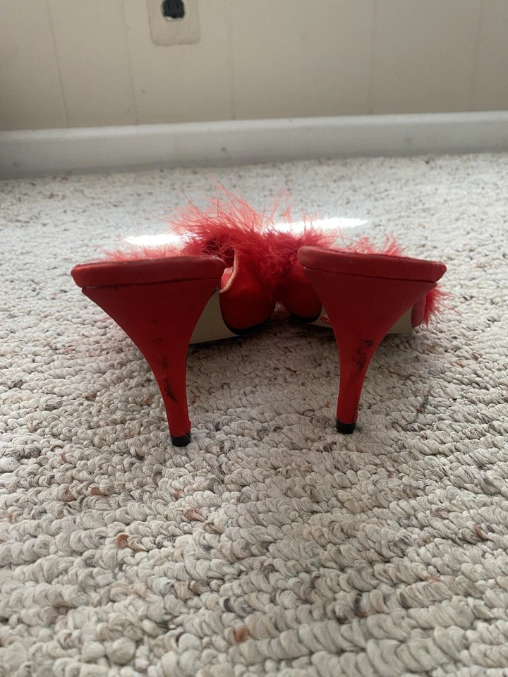 Fredericks of Hollywood Red Maribou Feather Mules Slippers Shoes Heels Size 5 - Image 3 of 4