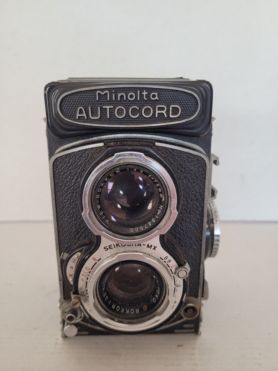 Vintage MINOLTA AUTOCORD TLR Film Camera ROKKOR 75mm F/3.5 Vintage MINOLTA AUTOCORD TLR Film Camera ROKKOR 75mm F/3.5
