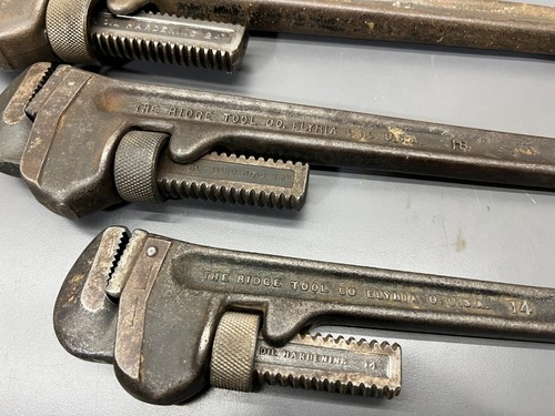 VINTAGE RIDGID RIDGE TOOL 14" 18" 24" BLACK HARDENED PIPE WRENCH SET - VGC - USA - Picture 5 of 7