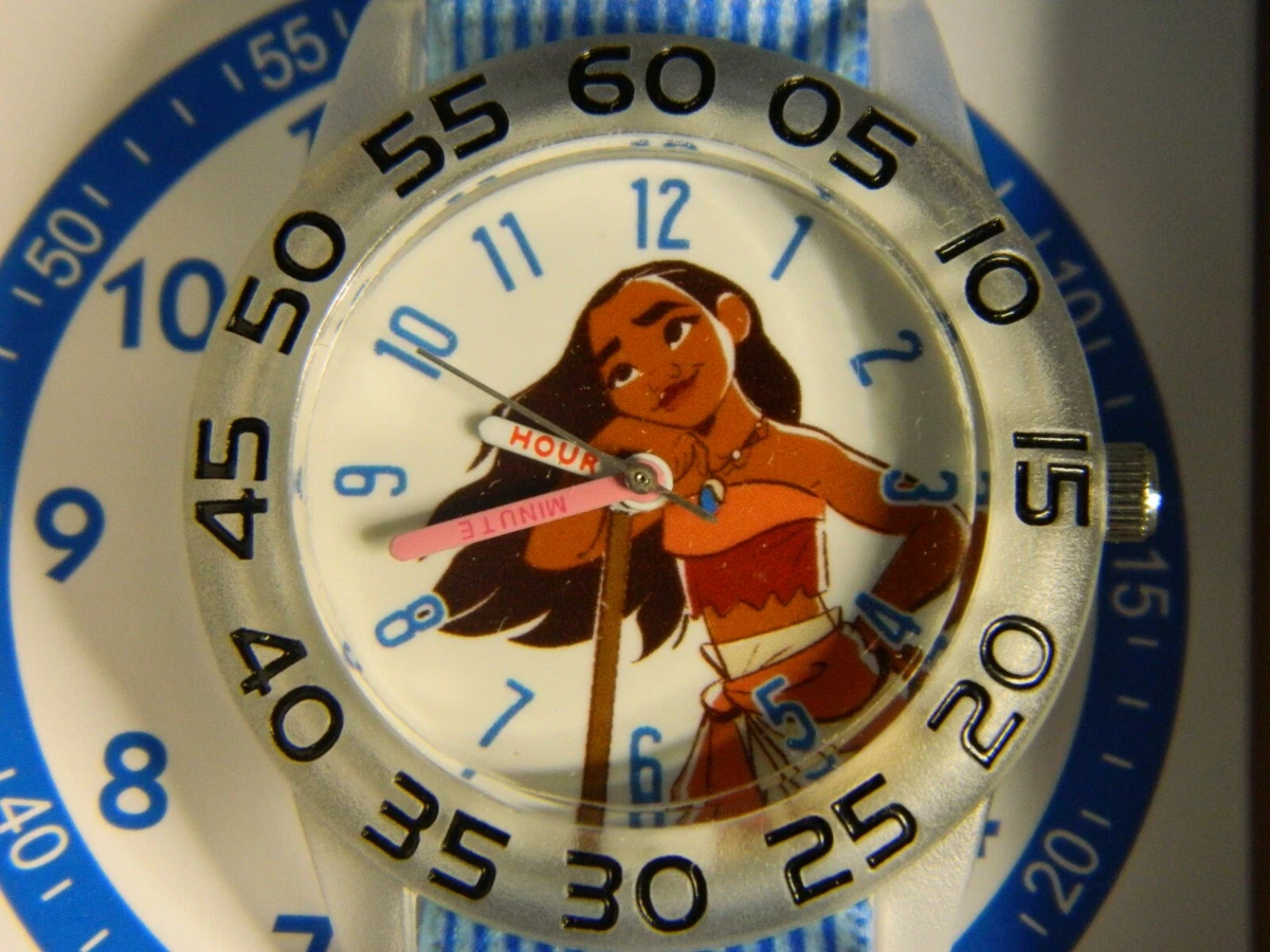 Moana kids watch new arrivals