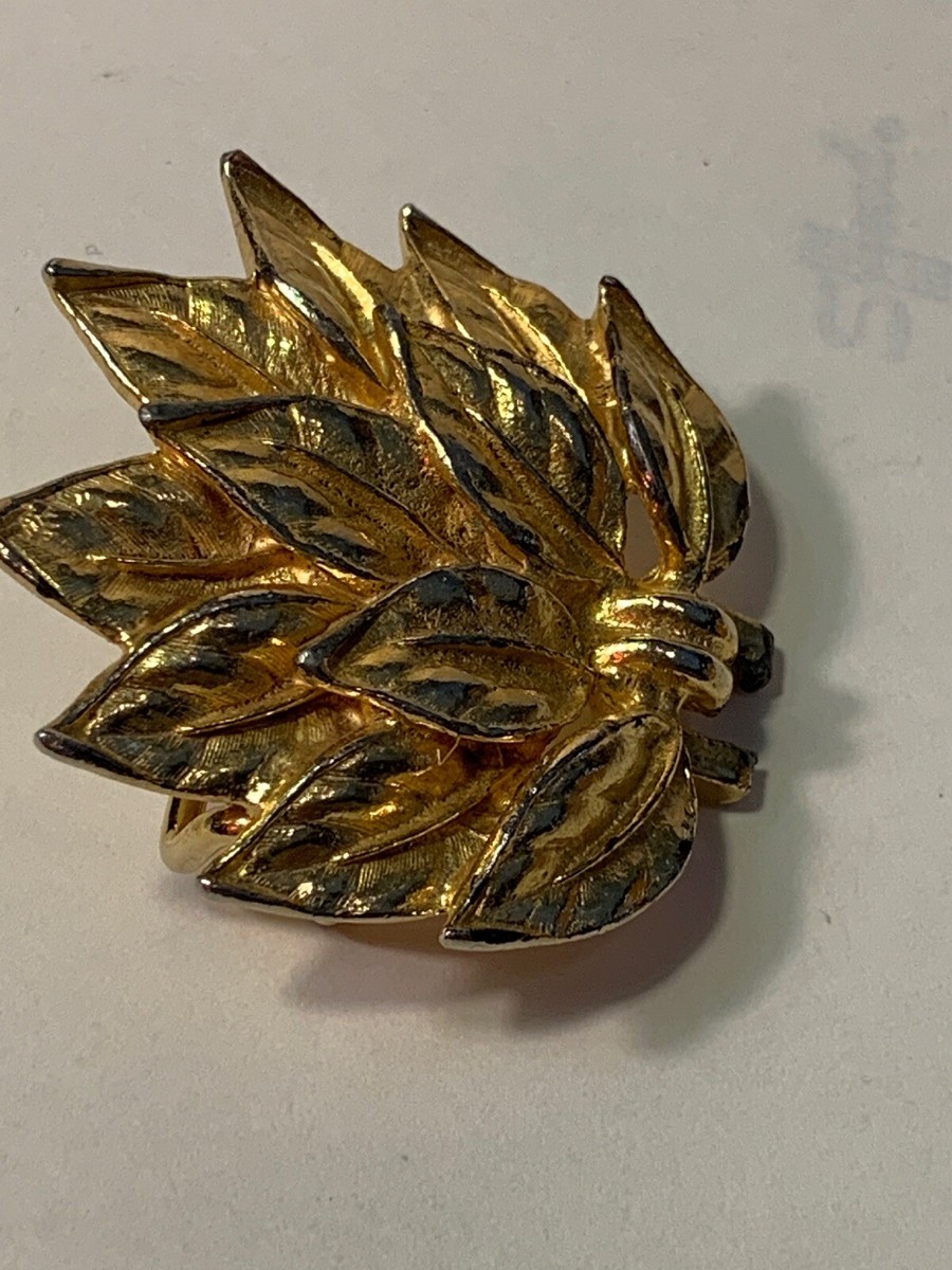 Vintage 1976 Mimi Di N Gold Tone Leaf Belt Buckle | eBay display picture 1