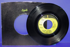 TRASH  Golden Slumbers / Carry That Weight  45 RPM  APPLE 1811  NM/UNPLAYED