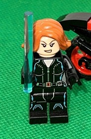 LEGO MARVEL SUPER HEROES BLACK WIDOW MINIFIGURE sh186 USED 76050 w/MOTORCYCLE