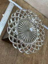 Coupelle en cristal de Signée Baccarat Diamètre 17 cm Réf 26/1827