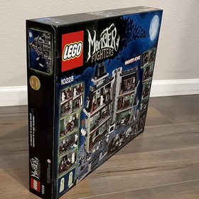 LEGO Monster Fighters: Haunted House (10228) 2064 pcs RETIRED - NEW IN BOX