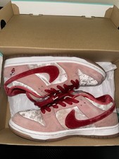 Nike Dunk SB Strange Loves Size 8