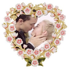 OLIVIA RIEGEL BELLA HEART PHOTO FRAME RT4902.NEW IN BOX.