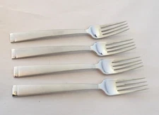 4 Oneida Community Stainless FROST Dinner Forks