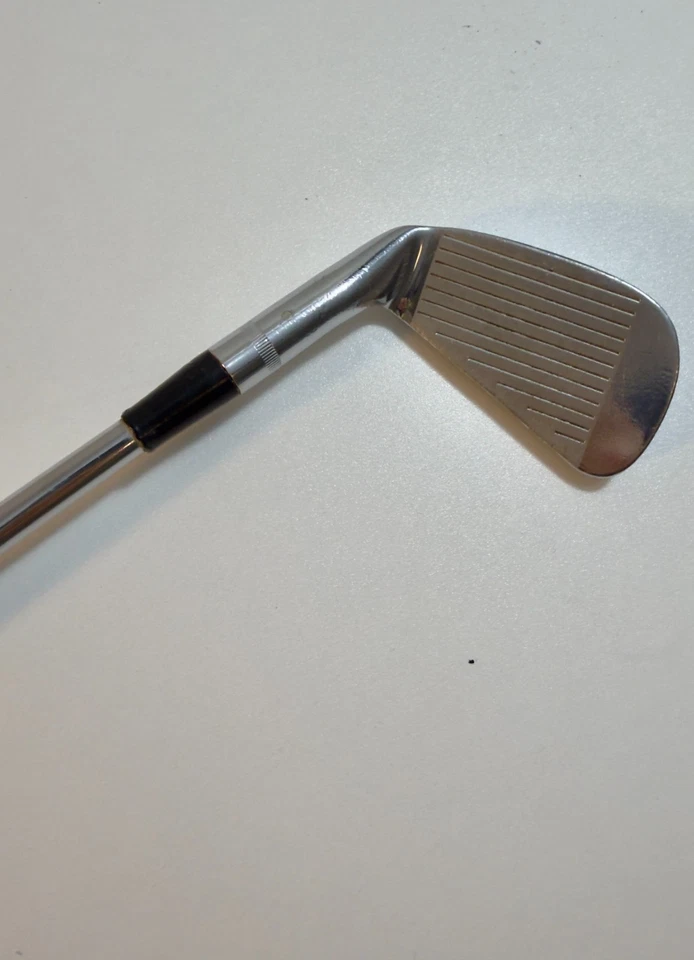 Hierro Hogan Radial 6 - Eje de acero - Derecha Foto 2 de 4