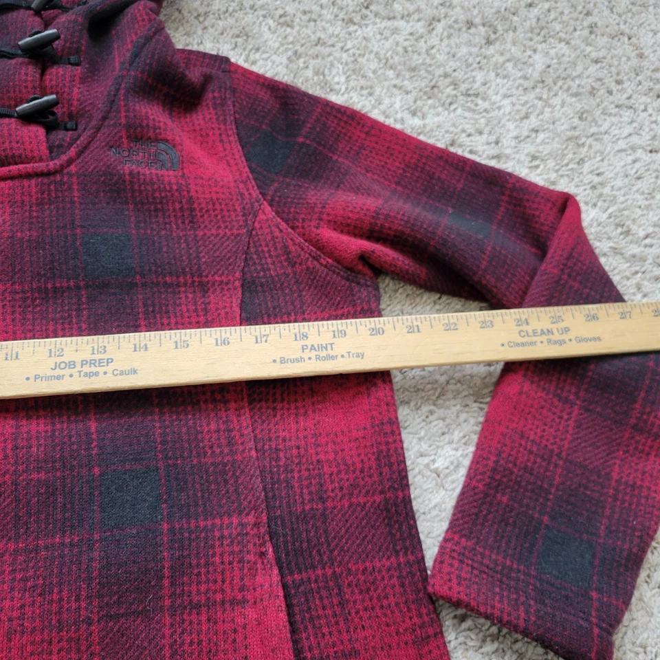 Sudadera con capucha The North Face Crescent para mujer mediana búfalo a cuadros botones de palanca Foto 2 de 4