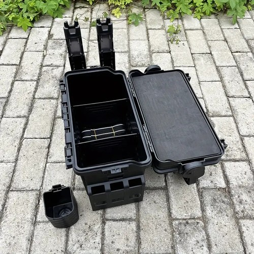HUGE Waterproof Fishing Tackle Box with Rod Holder & Secure Lock Closure - Imagen 4 de 8
