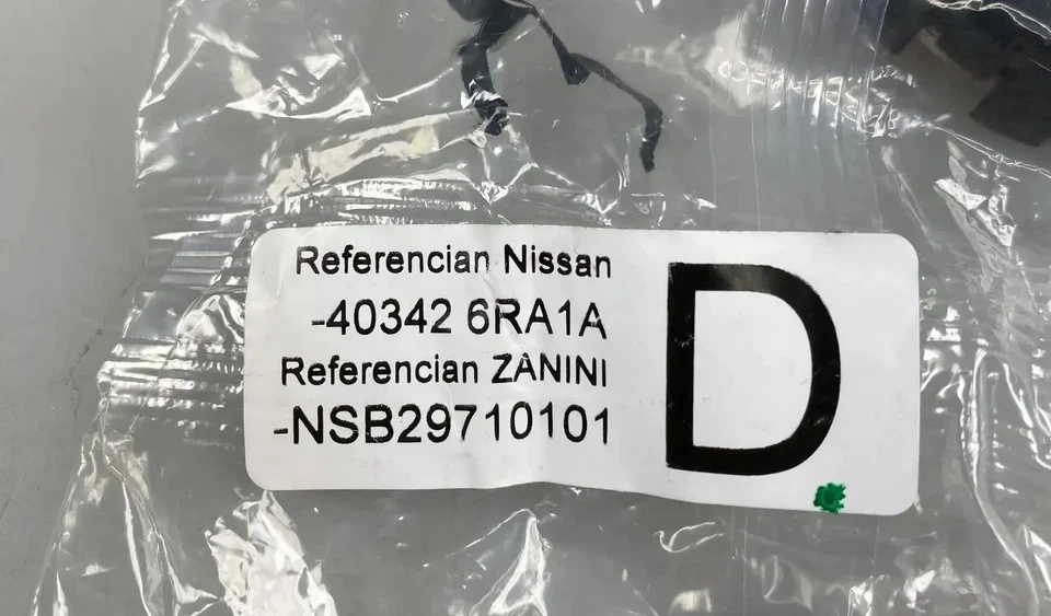 Original NISSAN hub cover ROGUE T33 2022 40342-6RA1A - Image 3 of 4