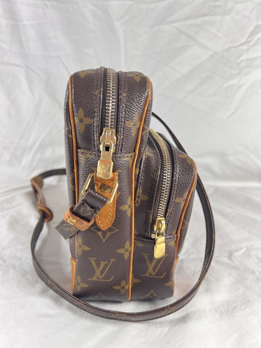 LOUIS VUITTON  Brown Monogram Crossbody Shoulder Bag Made in France