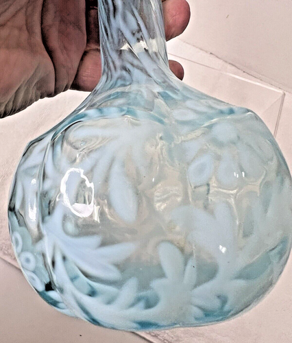 Vintage LG Wright Fenton Bright Soft Blue Daisy & Fern Round Base Barber Bottle - Picture 2 of 13