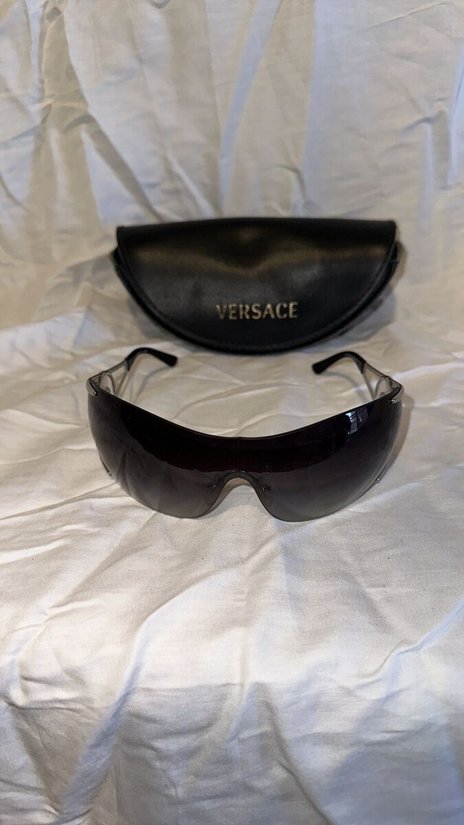 VERSACE 2086 Sunglasses in color 10008G with case | eBay VERSACE 2086 Sunglasses in color 10008G with case | eBay