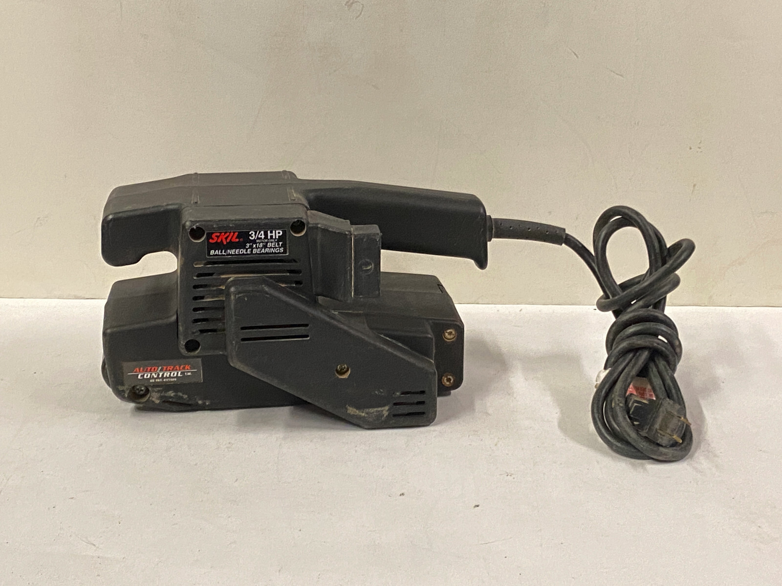 Skil 7313 4.5 Amp 700SFPM 3/4HP 3x18" Belt Sander No Dust Bag