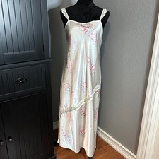 PINK Satin Floral Lace Slip Nightgown Coquette Cottagecore Y2K Romantic M